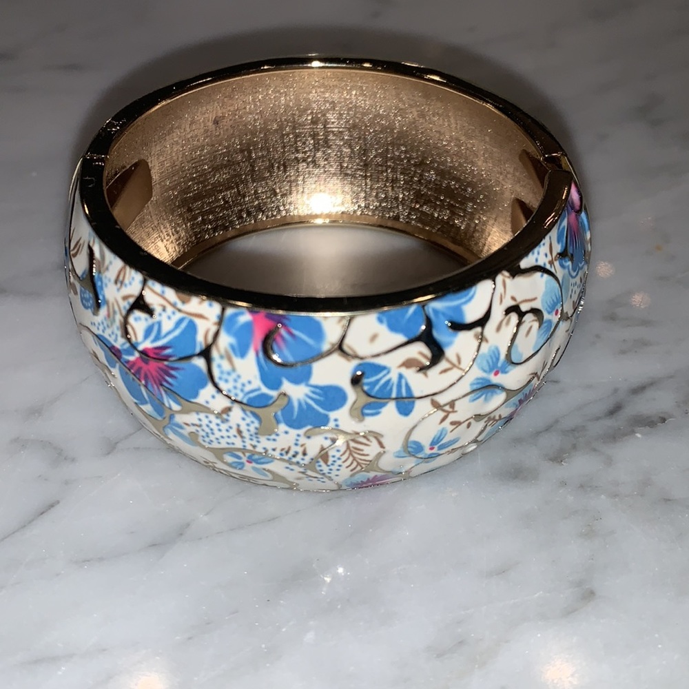 Bangle bracelet large gold accent white enamel blue and pink floral throughout